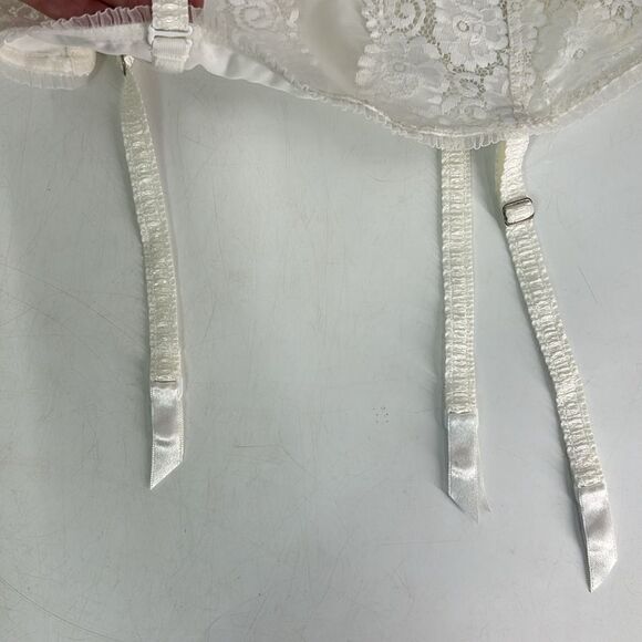 Maidenform White Lace Strapless Push Up Bustier New with Tags Size 36 C - Picture 6 of 10